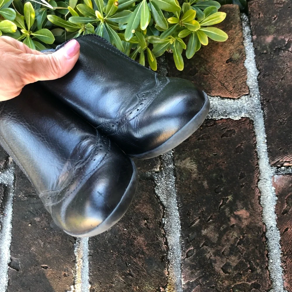 Nurture "HADDIE" Black leather ankle boots size 6 - Picture 3 of 8